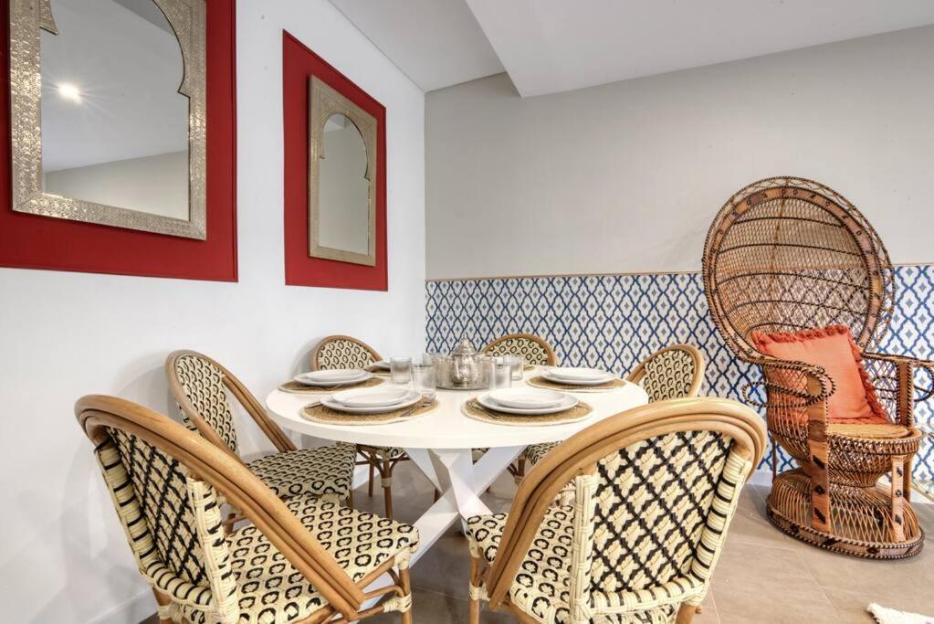 Center,luxury Decoration,20min To Cathedral Of Apartamento